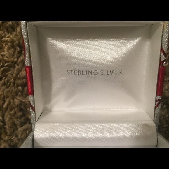 Sterling silver earrings with diamonds - Picture 3 of 4